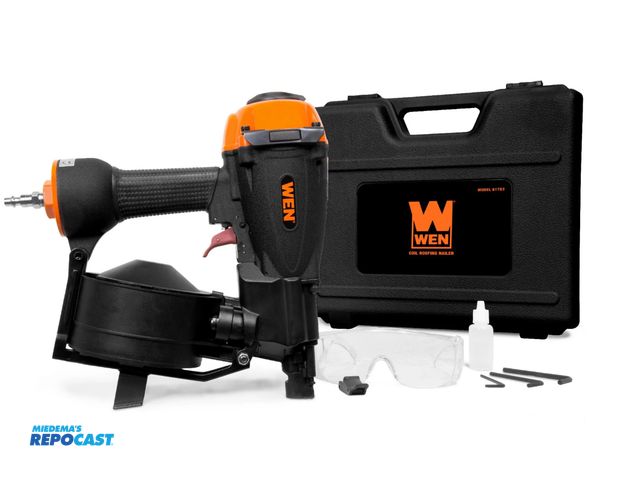 Lot 2-13798 - WEN 61783 3/4-Inch to 1-3/4-Inch Pneumatic Coil Roofing Nailer