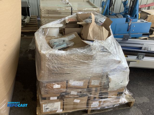 Lot 2-27917 - Pallet Lot of Mechanical and electrical fittings and hangers, 1" conduit clamps, threaded black pipe...