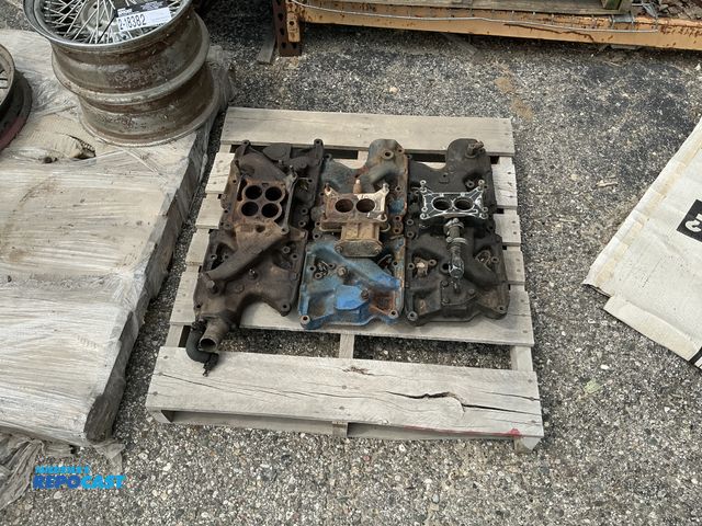Lot 2-18381 - Lot of (3) intake manifolds