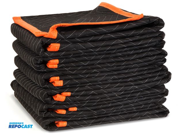 Lot 2-13751 - WEN 272406 72-Inch by 40-Inch Heavy Duty Padded Moving Blankets, 6-Pack