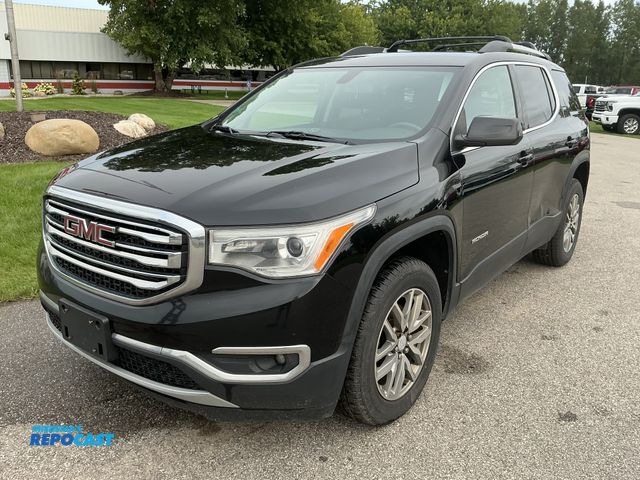 Lot 2-42114 - 2017 GMC Acadia SLE-2 SUV AWD