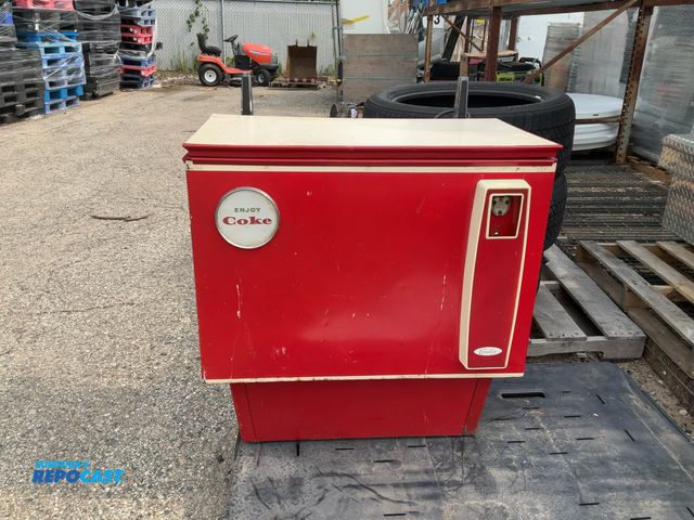 Lot 2-16355 - vintage coca-cola 1960's slider machine, runs cold