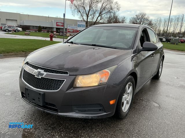 Lot 2-93025 - 2011 Chevrolet Cruze LT Sedan FWD