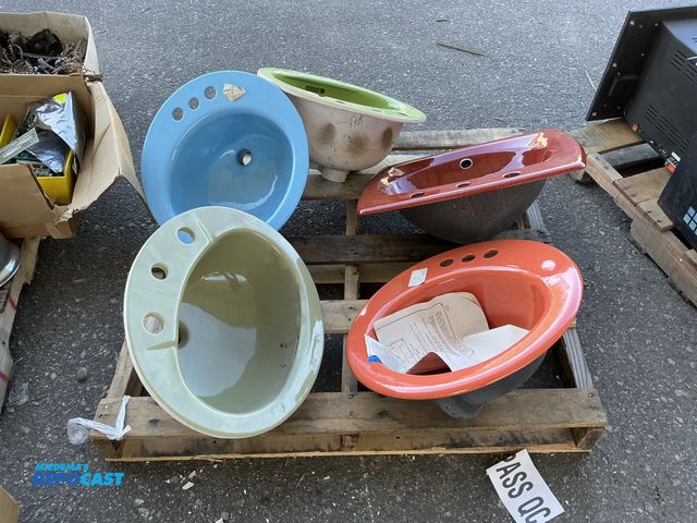 Lot 2-33177 - Skid of Assorted Sinks, different styles and types