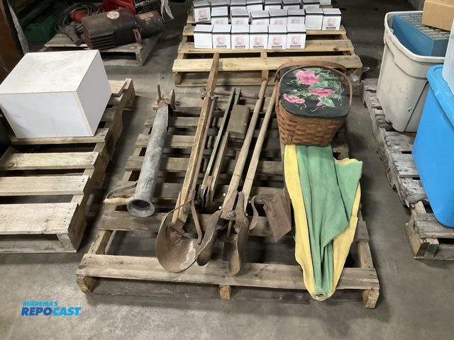 Lot 2-15570 - Antique Farm: Planters, Post hole Diggers, Picnic Basket..
