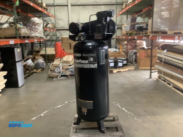 Lot 2-94868 - large cambell hausfeld air compressor. missing motor capacitor