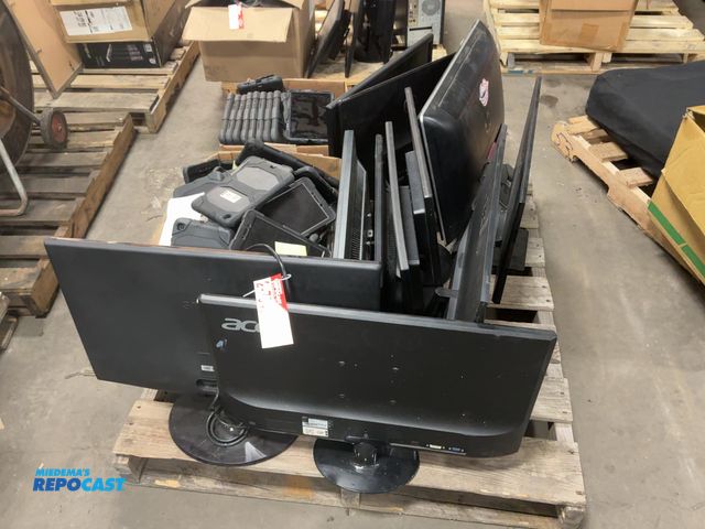 Lot 2-73409 - . . . Pallet lot of various electronics including Dell, Acer, HP and Samsung monitors, and 2 boxes o...