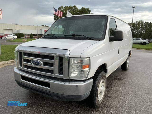 Lot 2-33426 - 2014 Ford E-250 Cargo Van RWD