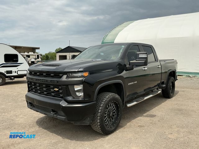 Lot 2-40003 - 2020 Chevrolet Silverado 2500HD Work Truck Crew Cab 4WD Crew Cab Short Box Pickup Truck 4x4