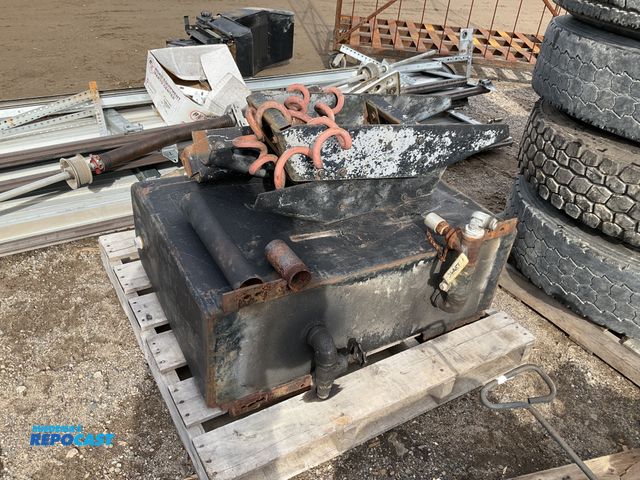 Lot 2-27499 - Semi truck step tank assembly