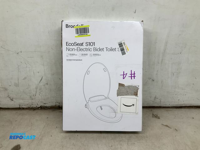 Lot 2-95956 - Brondell EcoSeat S101 non-electric bidet toilet seat-white (round)