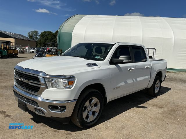 Lot 2-30150 - 2019 Ram 1500 Big Horn Crew Cab SWB 4WD Crew Cab Standard Box Pickup Truck 4x4