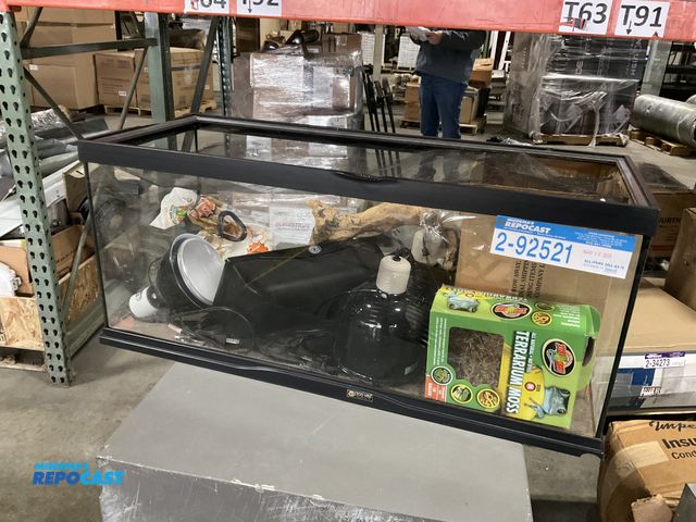 Lot 2-92521 - Lizard aquarium tank, with various accessories included; sand, lights, decor, water tray, moss and m...