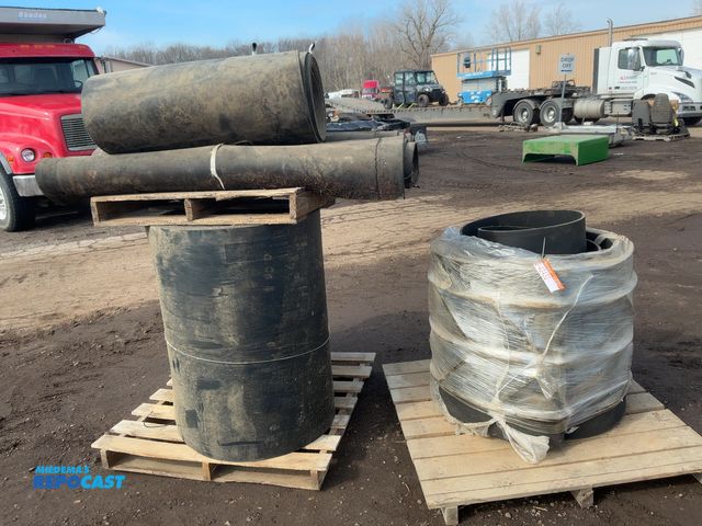 Lot 2-42432 - Lot of assorted rubber conveyor belting, widths include 40”, 60”, 34”, and 31”, unknown lengths