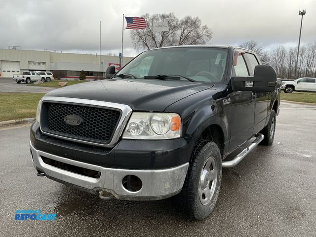 Lot 2-65416 - 2007 Ford F-150 XLT Crew Cab Standard Box Pickup Truck 4x4