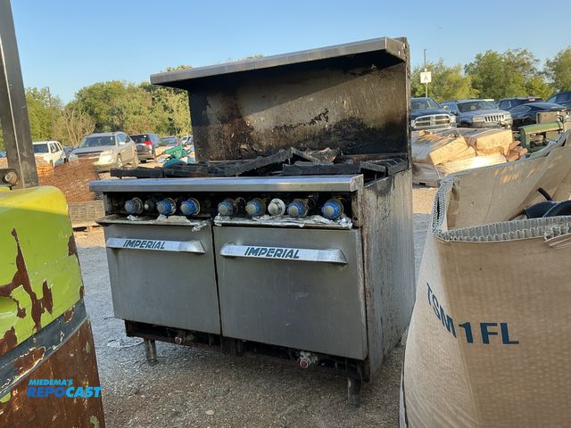 Lot 2-96806 - Imperial 8-burner commercial Gas Range