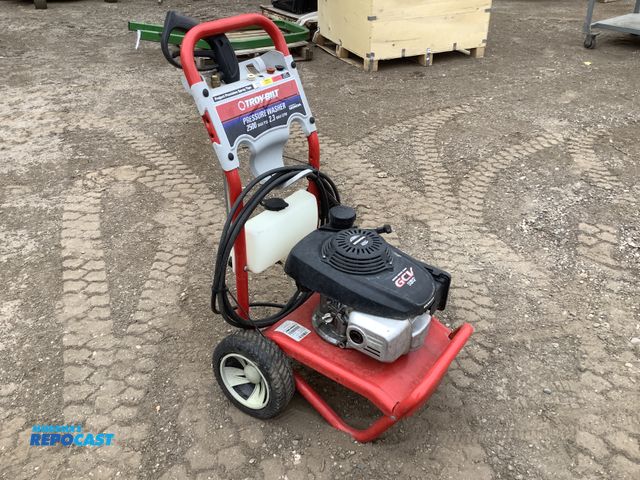 Lot 2-35239 - Troy Built Power Washer
2500 PSI
2.3 GPM
Homda GVC 160 Engine
Model # 020344
S/N 1016208315