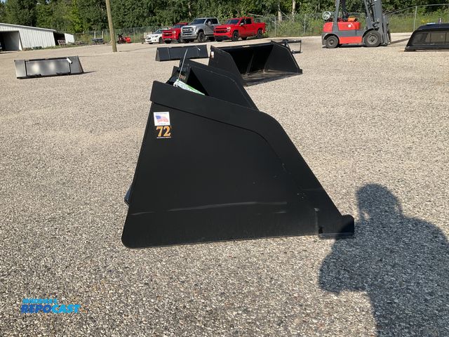 Lot 2-61943 - New Tomahawk 72" Snow/ Mulch Bucket Quick Attach Welded on High Carbon Cutting Edge
