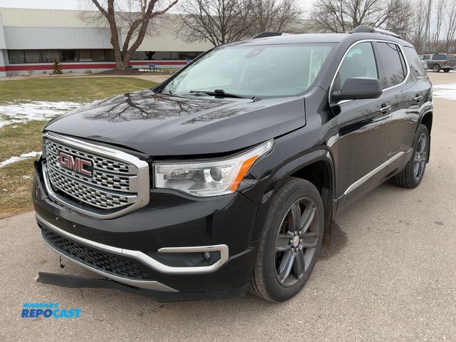 Lot 2-46985 - 2018 GMC Acadia Denali SUV AWD