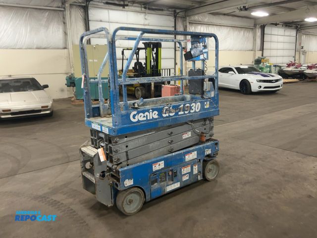 Lot 2-40632 - 2015 Genie GS-1930 Scissor Lift 19' Max Platform Height, 500 lb Max Capacity, 24 Volt, On-Board Char...