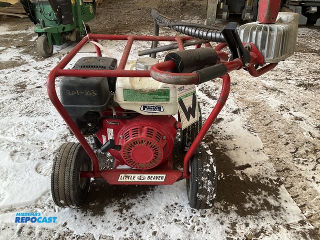 Lot 2-11071 - Little Beaver 8 Earth Drill Mechanical Post Hole Digger Towable Gas Powered Recoil Start