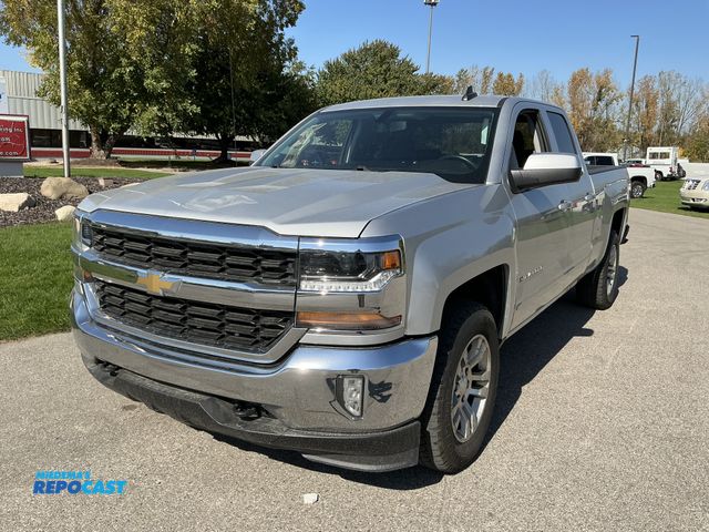 Lot 2-67249 - 2016 Chevrolet Silverado 1500 LT Double Cab Standard Box Pickup Truck 4x4