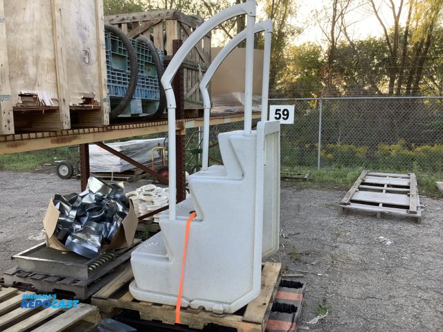 Lot 2-33118 - Fiberglass Pool Ladder with suction cup mounting.