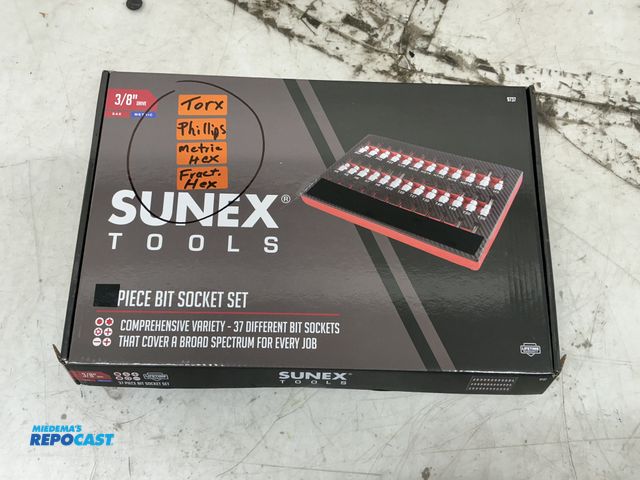 Lot 2-96304 - sunnex 3/8" drive bits including metric hex, fractional hex, phillips, torx