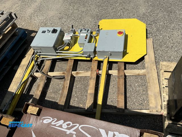 Lot 2-76604 - Approx. 75' power belt conveyor section, includes control panel with Toshiba VFS9 variable speed con...