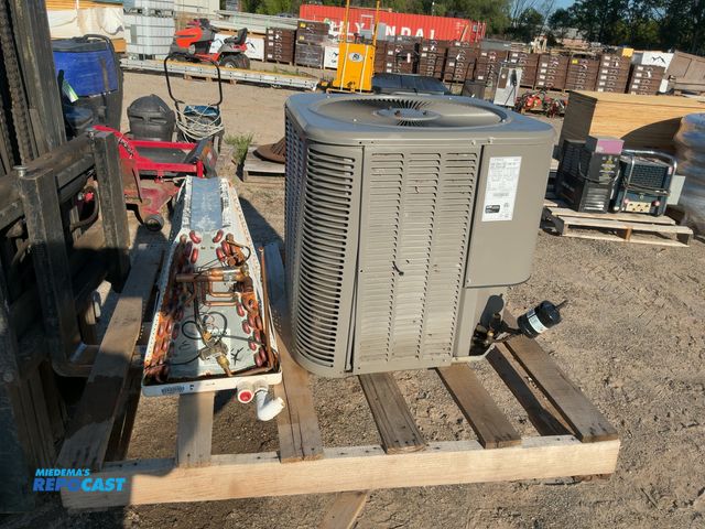 Lot 2-18134 - Used Lennox Air Conditioning System