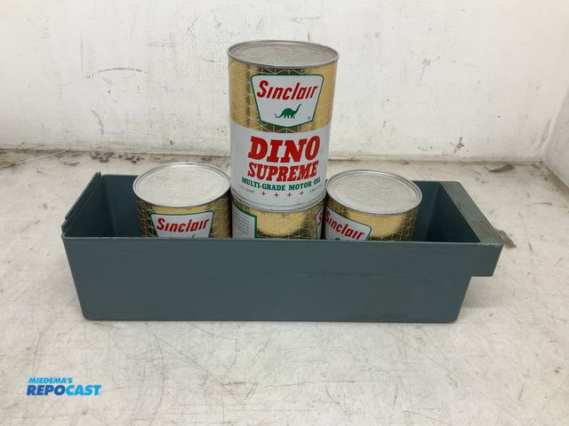 Lot 2-74652 - Tray of 4 Quarts of Sinclair 10W-30 Dino Supreme Motor Oil