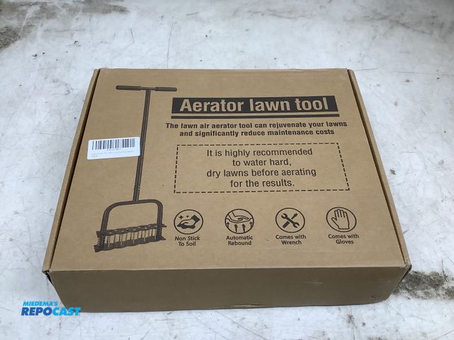 Lot 2-79810 - 1 Lawn air Aerator lawn tool for yard and garden