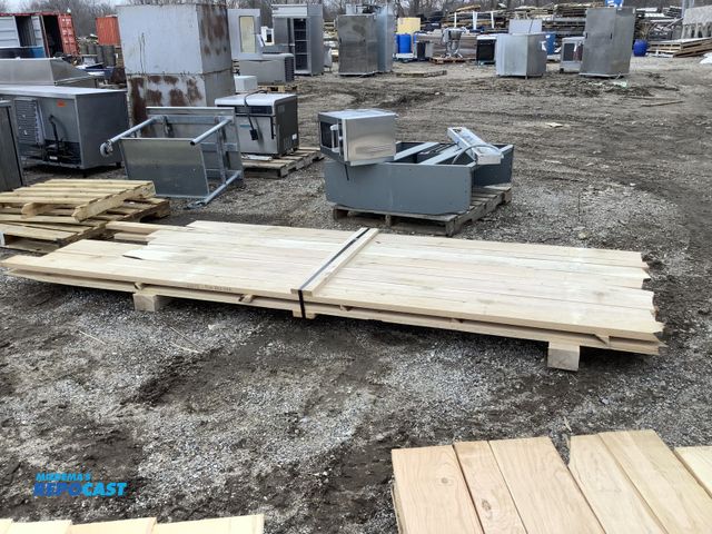 Lot 2-92341 - lot of (2) layers approx. 44" x 8-11' long 4/4 Red Oak