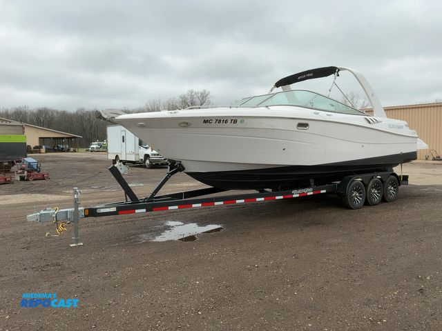 Lot 2-20304 - 2006 Four Winns 290 Horizon 27'6" Open Bow Boat