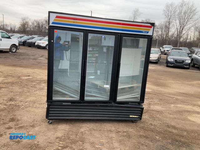 Lot 2-92237 - True Freezer GDM-72F Commercial Freezer