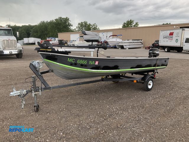 Lot 2-34562 - 1985 Sea Nymph Fishing 14ft Boat