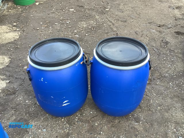 Lot 2-19307 - 2 25 gallon blue plastic barrels with removable lid and locking rings, clean inside, contained a foo...
