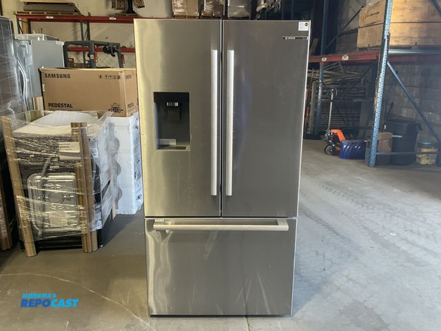 Lot 2-40482 - Scratch & Dent Bosch KM B36FDMX Refrigerator/Freezer