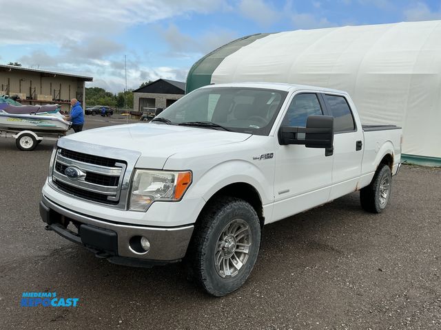 Lot 2-30346 - 2013 Ford F-150 XLT SuperCrew 6.5-ft. Bed 4WD Crew Cab Standard Box Pickup Truck 4x4