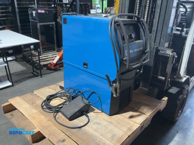 Lot 2-22618 - Miller Millermatic 350P