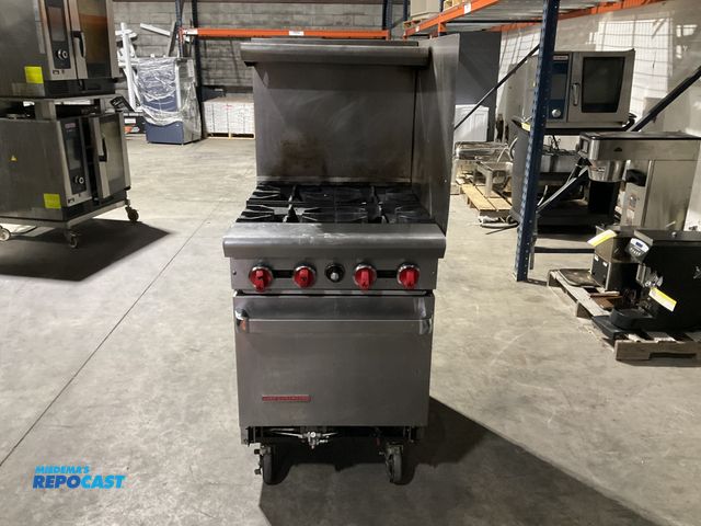 Lot 2-55006 - Stainless Steel Commercial Stove American Range natural gas commercial 4-burner range with oven. (No...