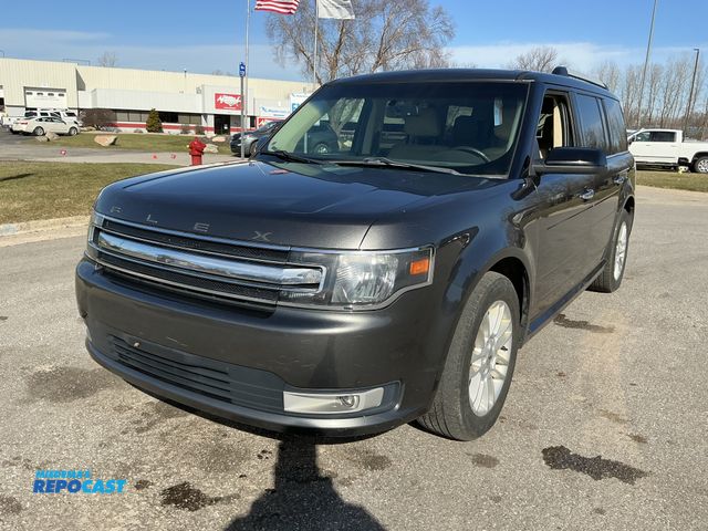Lot 2-43590 - 2015 Ford Flex SEL FWD SUV FWD