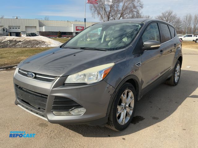 Lot 2-95174 - 2013 Ford Escape SEL SUV FWD