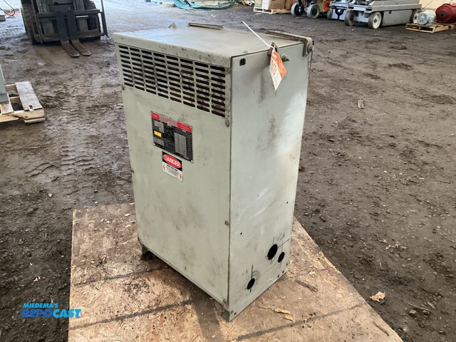 Lot 2-40474 - Federal Pacific 29144-015 50KVA Single Phase Transformer