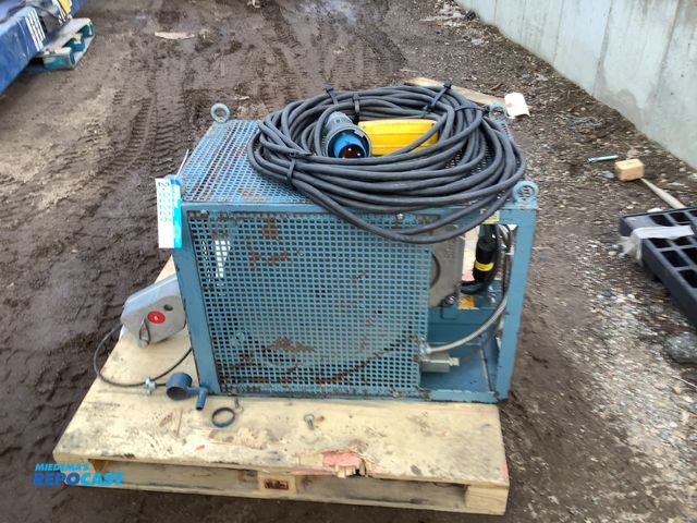 Lot 2-92226 - tirak  TE 1020 P electric hoist