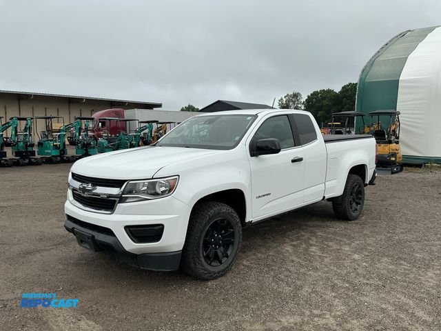 Lot 2-30320 - 2020 Chevrolet Colorado LT Ext. Cab 2WD Extended Cab SuperCrew Crew Cab Standard Box Pickup Truck RW...