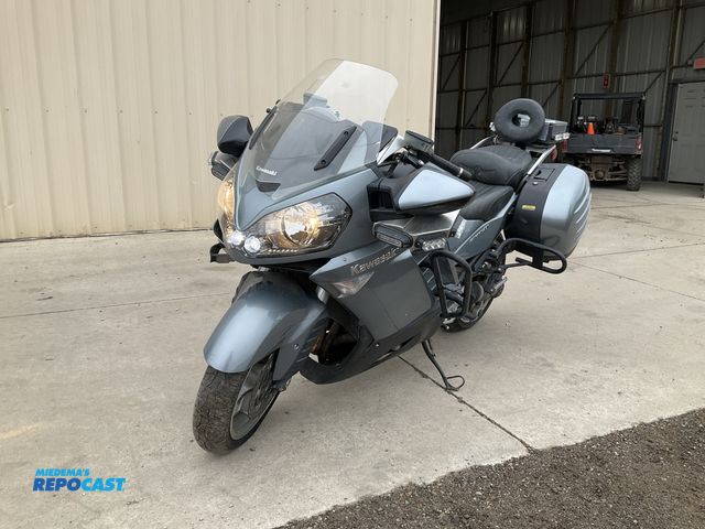 Lot 2-70247 - 2008 Kawaski ZG1400 Sport Touring