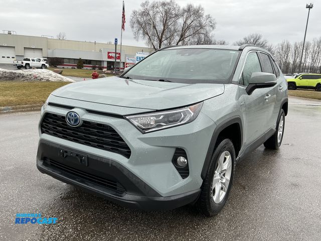 Lot 2-43625 - 2020 Toyota RAV4 Hybrid XLE SUV Hybrid AWD