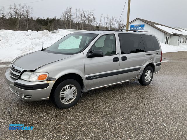 Lot 2-61043 - 2005 Chevrolet Venture LS SUV FWD