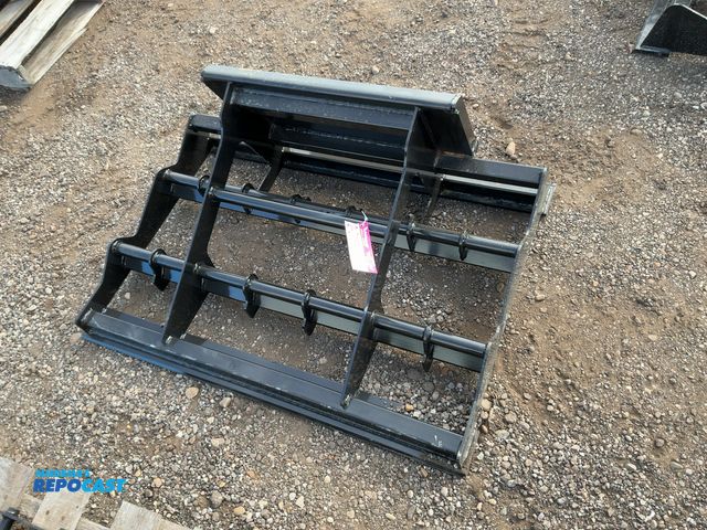Lot 2-21898 - New SDLANCH 39" Land Leveler Mini Skid Steer Attachment